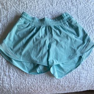 Lululemon hotty hot shorts